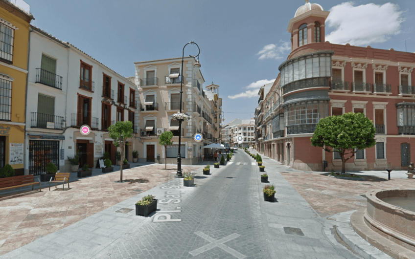 Inversores – Local en el centro de Antequera