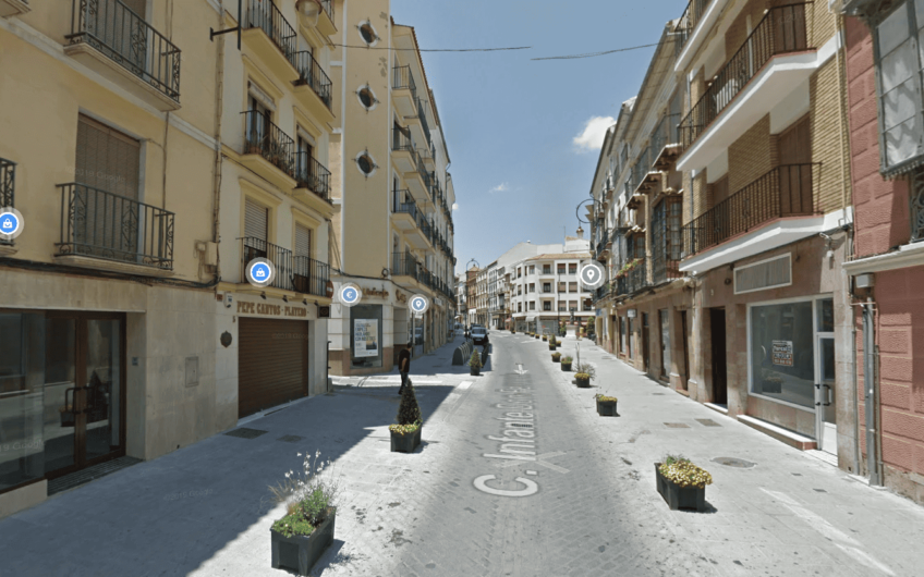 Inversores – Local en el centro de Antequera