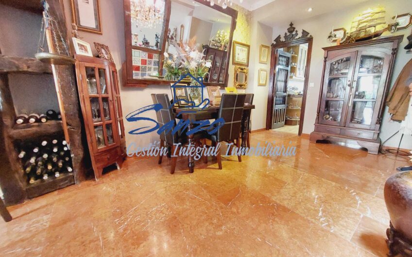 Casa en exclusiva en el centro Antequera