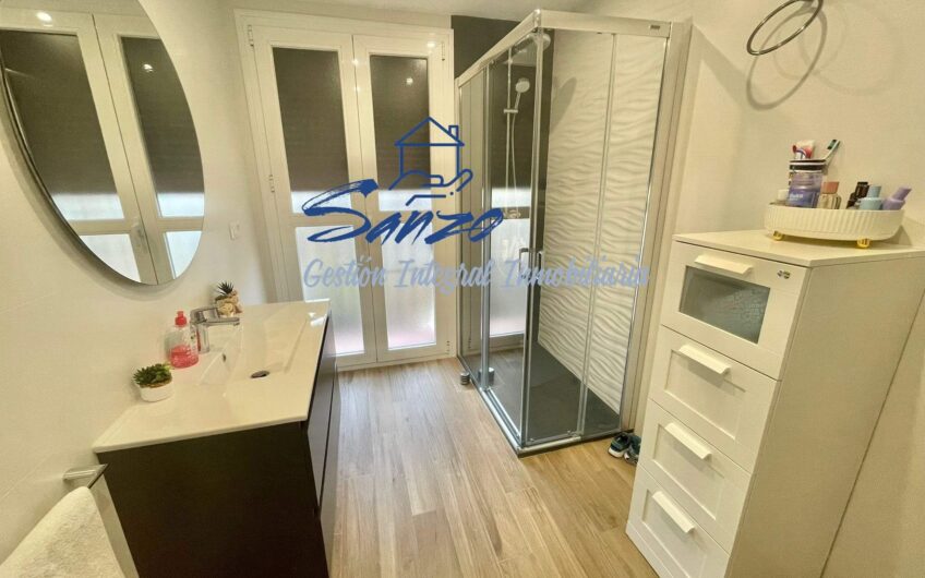 Chalet con piscina en Antequera
