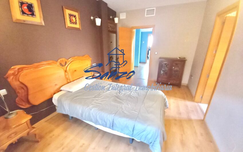 Chalet adosado en Antequera