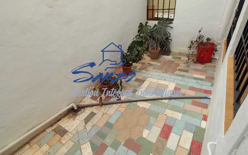 Piso en exclusiva en el centro Antequera